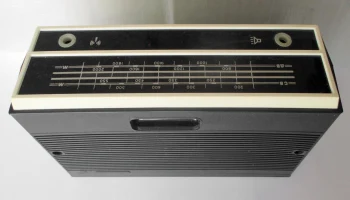 Корпус приёмника "Альпинист-407" (1975) 3