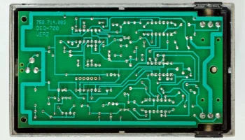 DEQ-700 (1989) 5