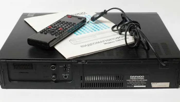 Daewoo-Позитрон DVR-4561D (1992) 7