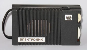 РК. Радиоприёмник "Электроник" (1980) 4