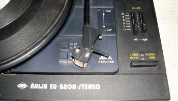 Ария ЭФ-5208-стерео 3