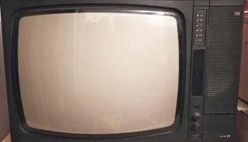 Телевизор цветного изображения Фотон 61ТЦ-302/Д (1990) 0