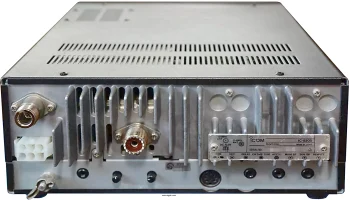 IC-820D 3