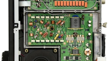 IC-7610 2