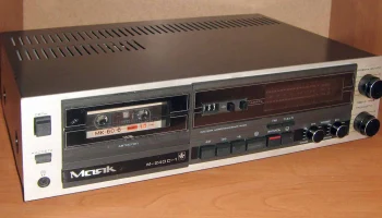 Маяк М-240С-1 (1990) 1