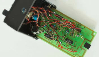 DEQ-700 (1989) 3