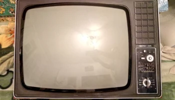 Телевизионный приёмник чёрно-белого изображения ''Фотон-225''. (1982) 7