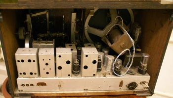 ВЭФ М-1357 13