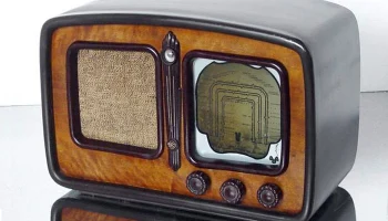 РК. Радиоприёмник "Вэф М-697" (1950) 0