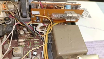 Signal Electronic (1979) 19