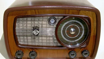 Vefsuper M 517 (1940) 2