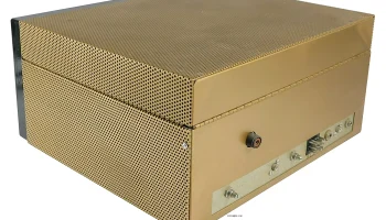 300 3